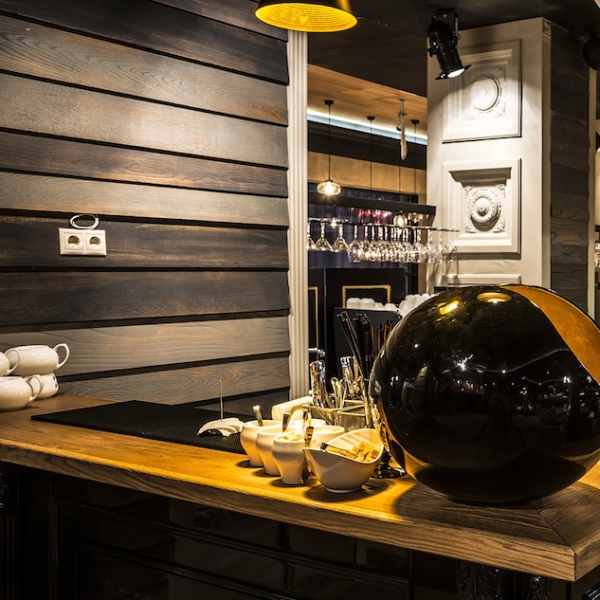 Ресторанный сервис бронирования столиков menu-rest.com - Интерьер ресторана "S.H.E.L.K. Банкетный Комплекс "