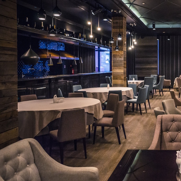 Ресторанный сервис бронирования столиков menu-rest.com - Интерьер ресторана "S.H.E.L.K. Банкетный Комплекс "