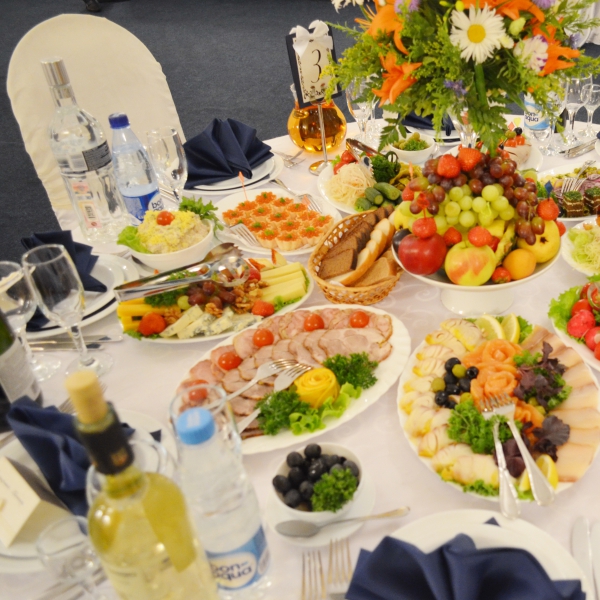 Ресторанный сервис бронирования столиков menu-rest.com - Интерьер ресторана "Салтыковъ"