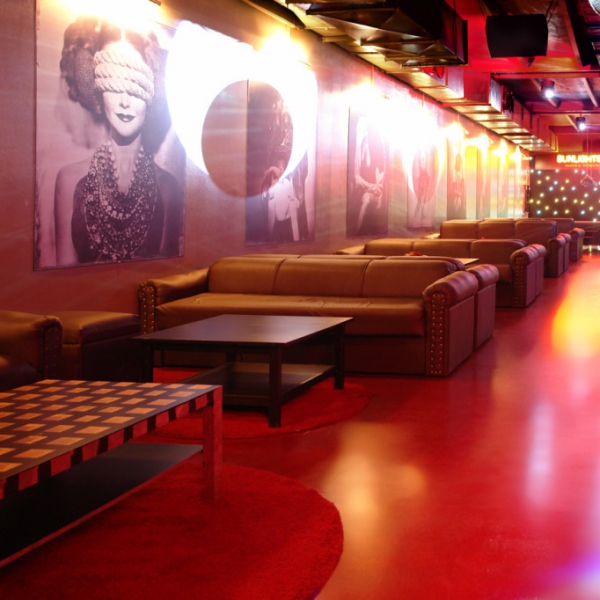 Ресторанный сервис бронирования столиков menu-rest.com - Интерьер ресторана "Sunlightstudiohall"