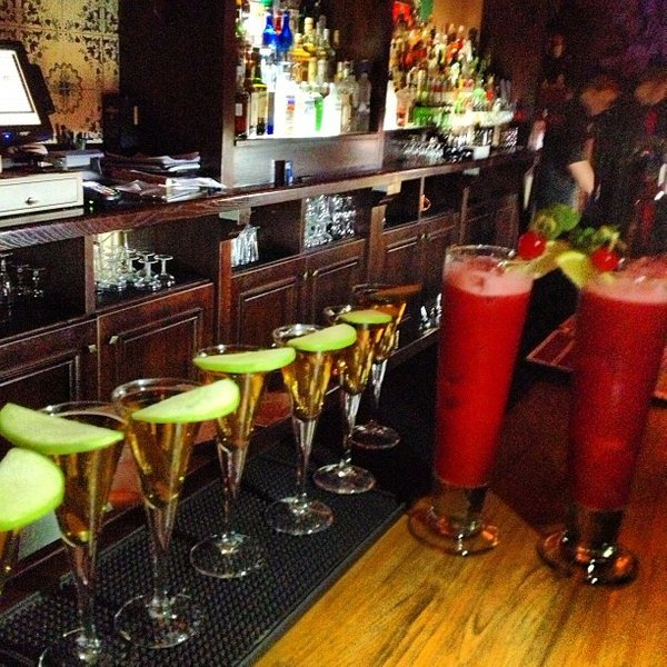 Ресторанный сервис бронирования столиков menu-rest.com - Интерьер ресторана "Dream Bar"