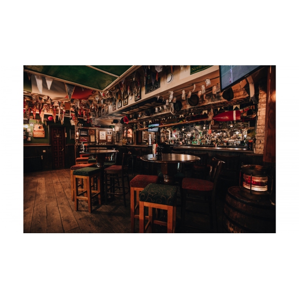 Ресторанный сервис бронирования столиков menu-rest.com - Интерьер ресторана "Конор Мак Несса"