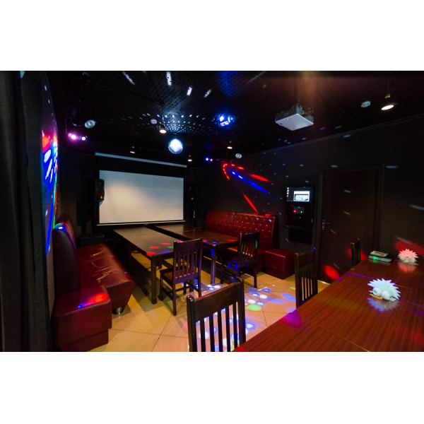 Ресторанный сервис бронирования столиков menu-rest.com - Интерьер ресторана "Стой!ка"