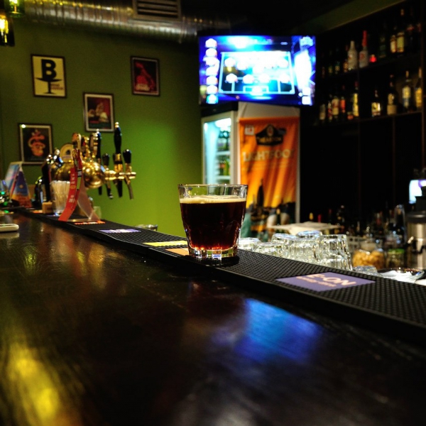 Ресторанный сервис бронирования столиков menu-rest.com - Интерьер ресторана "Tolstoy pub"