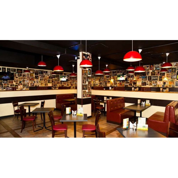 Ресторанный сервис бронирования столиков menu-rest.com - Интерьер ресторана "DUCKSTAR`S"