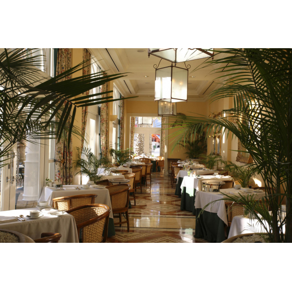 Ресторанный сервис бронирования столиков menu-rest.com - Интерьер ресторана "Консерватория"