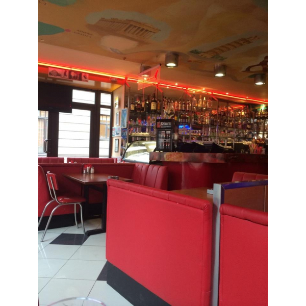 Ресторанный сервис бронирования столиков menu-rest.com - Интерьер ресторана "Sixties"