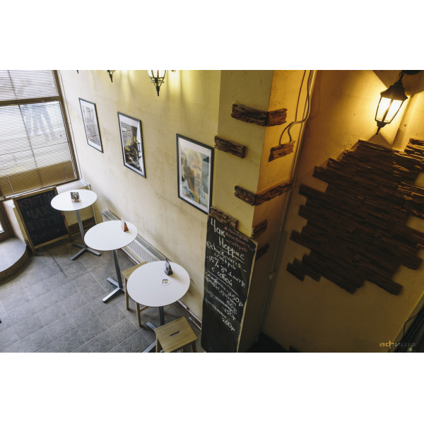 Ресторанный сервис бронирования столиков menu-rest.com - Интерьер ресторана "Чак Норрис"