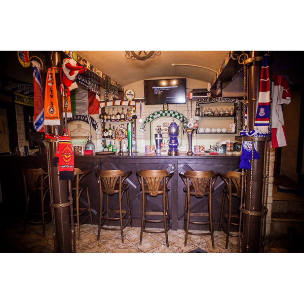 Ресторанный сервис бронирования столиков menu-rest.com - Интерьер ресторана "ROY CASTLE PUB"