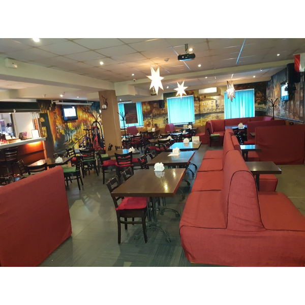 Ресторанный сервис бронирования столиков menu-rest.com - Интерьер ресторана "Свояк"