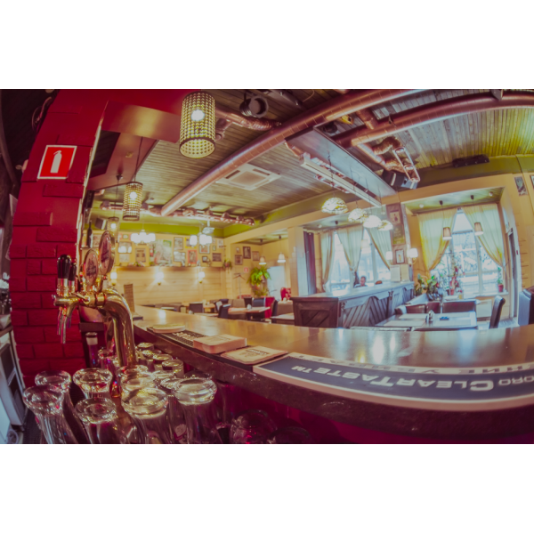 Ресторанный сервис бронирования столиков menu-rest.com - Интерьер ресторана "Шмели"