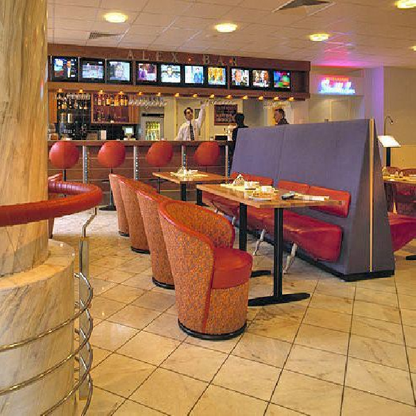 Ресторанный сервис бронирования столиков menu-rest.com - Интерьер ресторана "Alex Bar"