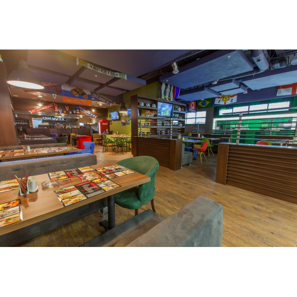 Ресторанный сервис бронирования столиков menu-rest.com - Интерьер ресторана "ТОРНАDО"