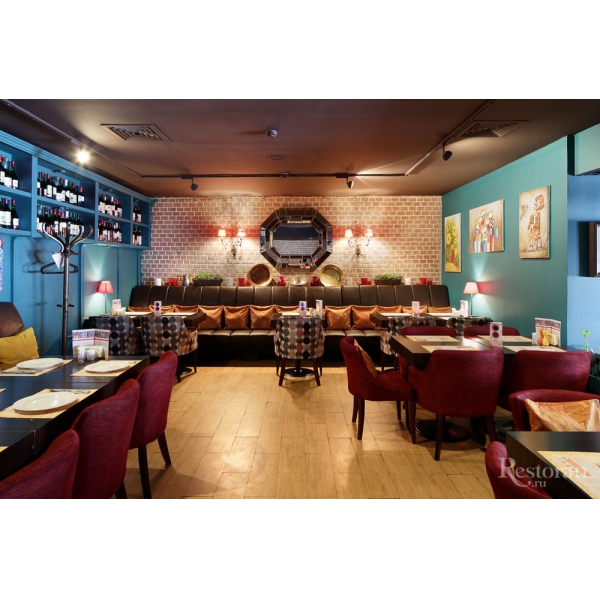 Ресторанный сервис бронирования столиков menu-rest.com - Интерьер ресторана "Saperavi"