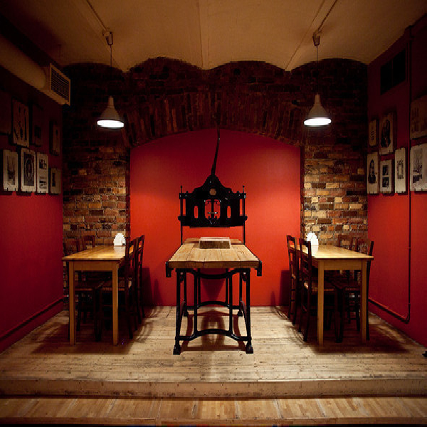 Ресторанный сервис бронирования столиков menu-rest.com - Интерьер ресторана "Deliсatessen"