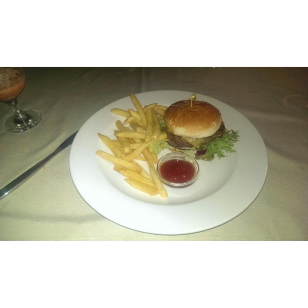 Ресторанный сервис бронирования столиков menu-rest.com - Интерьер ресторана "Европа"