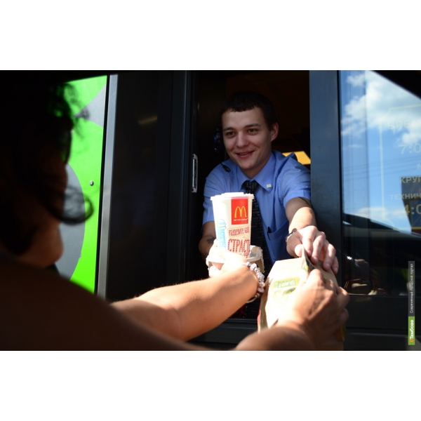 Ресторанный сервис бронирования столиков menu-rest.com - Интерьер ресторана "МакАвто"