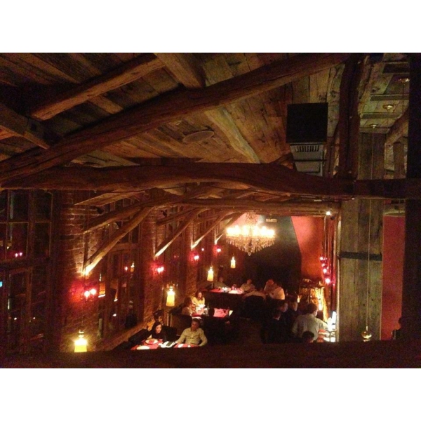 Ресторанный сервис бронирования столиков menu-rest.com - Интерьер ресторана "Бочка"