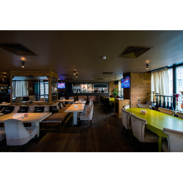 Ресторанный сервис бронирования столиков menu-rest.com - Интерьер ресторана "Smoke lounge Кальянная №1"