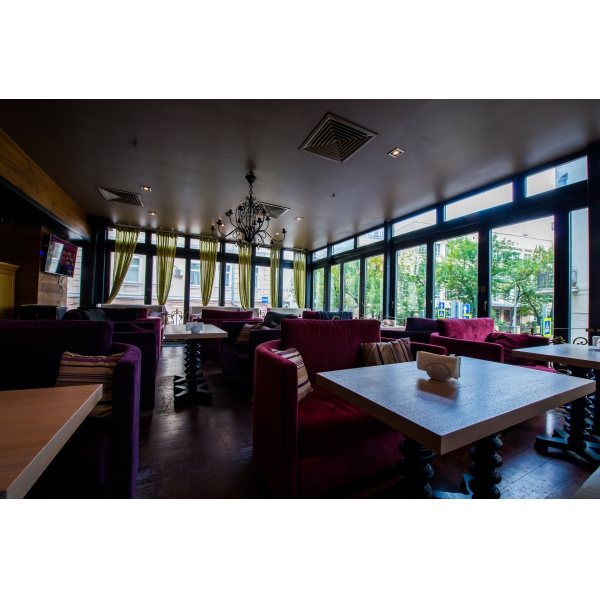 Ресторанный сервис бронирования столиков menu-rest.com - Интерьер ресторана "Smoke lounge Кальянная №1"