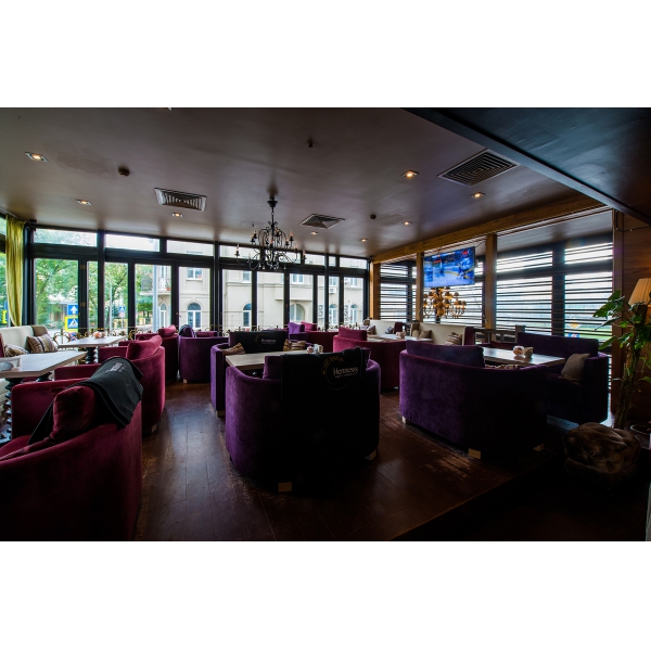 Ресторанный сервис бронирования столиков menu-rest.com - Интерьер ресторана "Smoke lounge Кальянная №1"