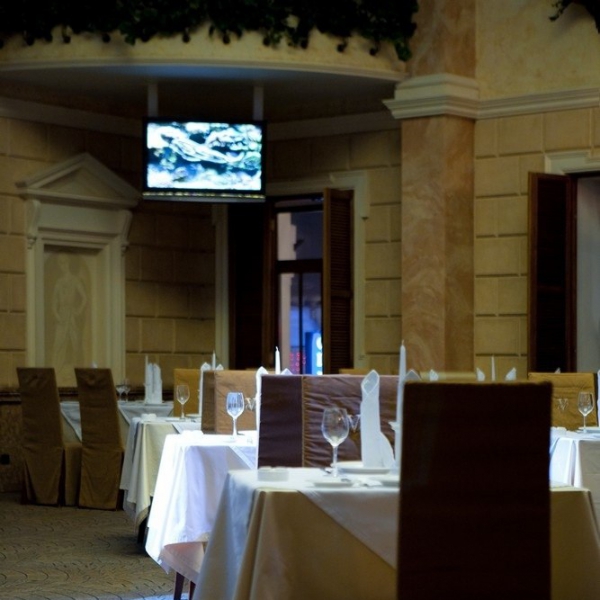 Ресторанный сервис бронирования столиков menu-rest.com - Интерьер ресторана "Венеция"