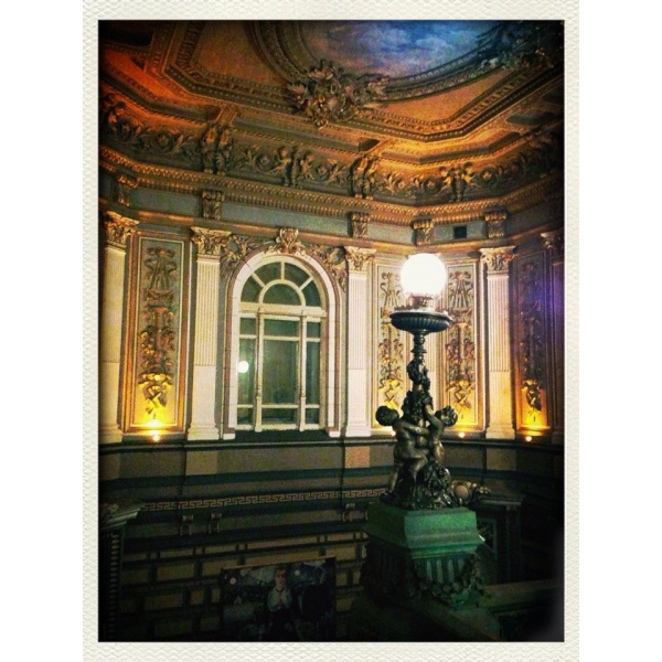 Ресторанный сервис бронирования столиков menu-rest.com - Интерьер ресторана "Серебряный век"