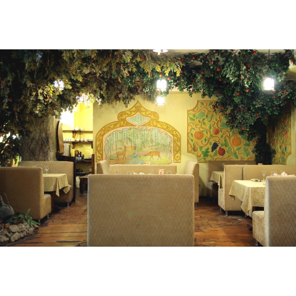 Ресторанный сервис бронирования столиков menu-rest.com - Интерьер ресторана "Сады Семирамиды"