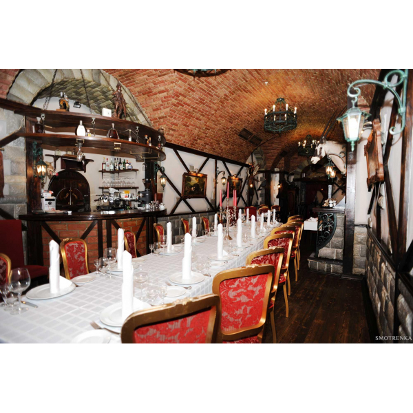 Ресторанный сервис бронирования столиков menu-rest.com - Интерьер ресторана "Кольчуга"