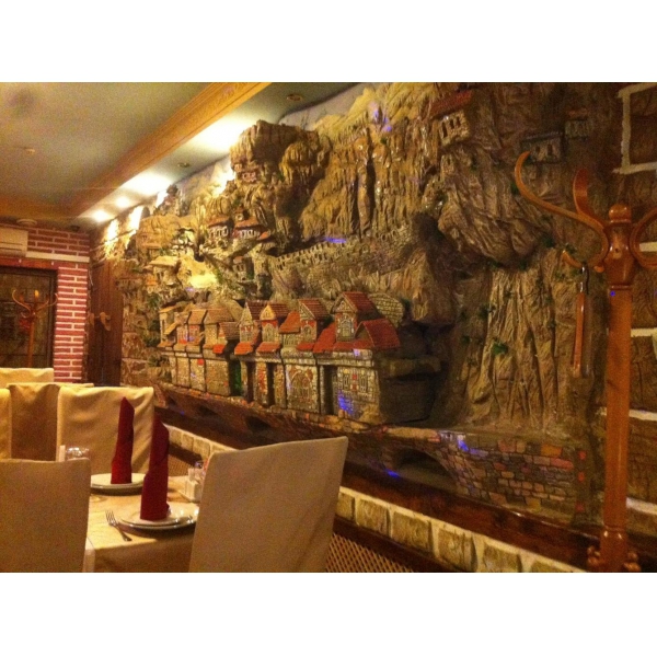 Ресторанный сервис бронирования столиков menu-rest.com - Интерьер ресторана "Старый Город"