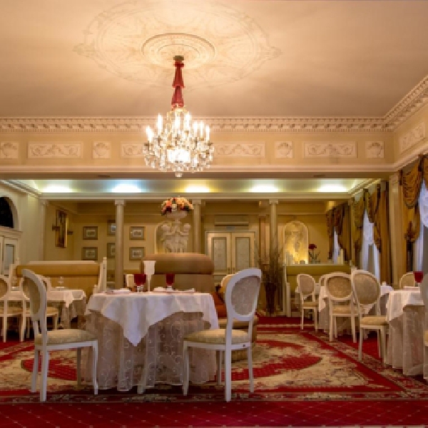 Ресторанный сервис бронирования столиков menu-rest.com - Интерьер ресторана "Усадьба"