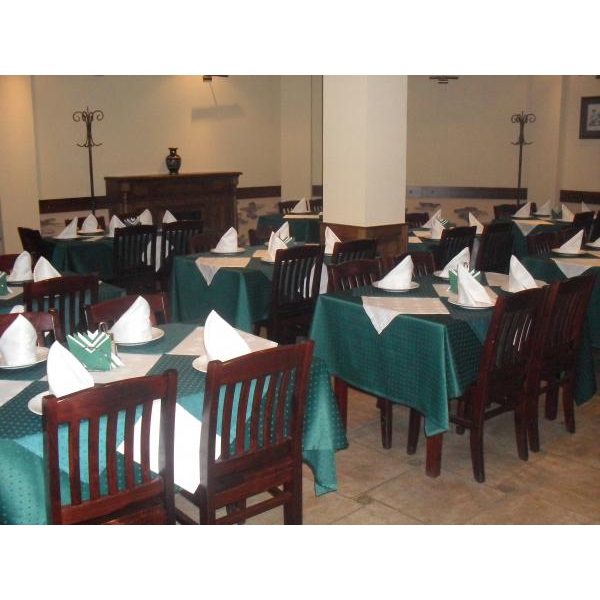 Ресторанный сервис бронирования столиков menu-rest.com - Интерьер ресторана "Суворовский бивак"