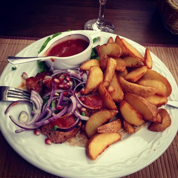 Ресторанный сервис бронирования столиков menu-rest.com - Интерьер ресторана "Мимино"