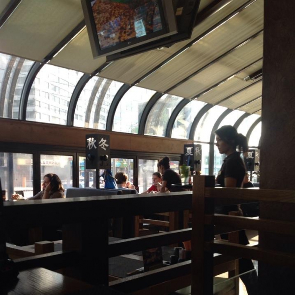 Ресторанный сервис бронирования столиков menu-rest.com - Интерьер ресторана "Якитория"