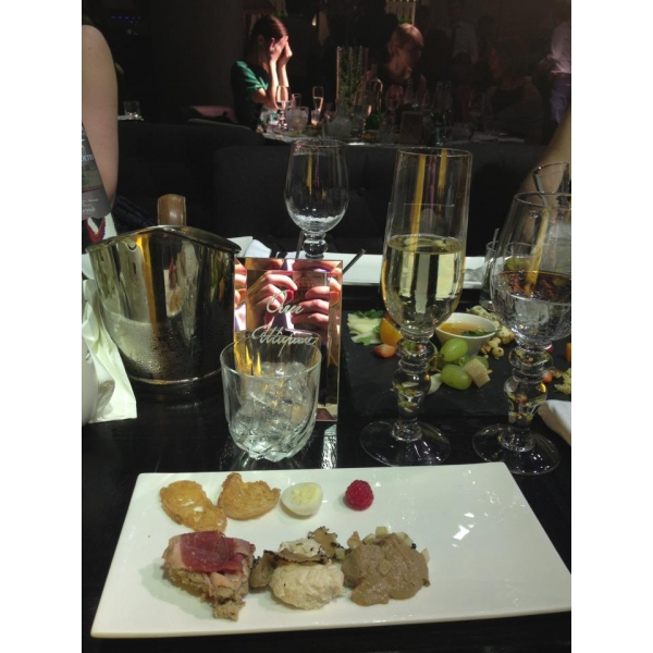 Ресторанный сервис бронирования столиков menu-rest.com - Интерьер ресторана "Siberia"