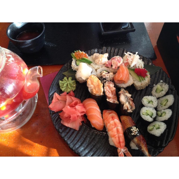 Ресторанный сервис бронирования столиков menu-rest.com - Интерьер ресторана "Гин-но Таки"