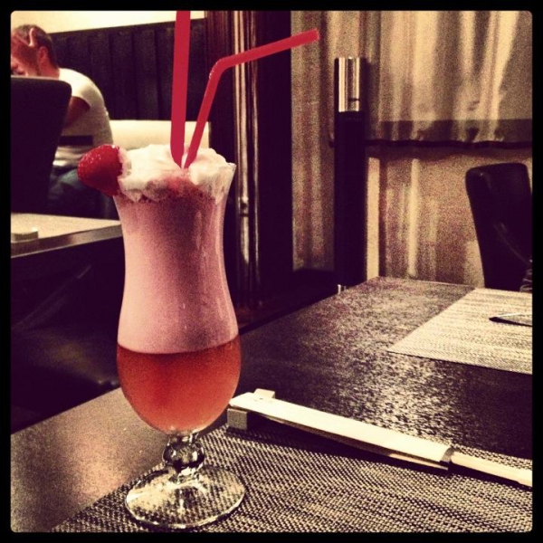 Ресторанный сервис бронирования столиков menu-rest.com - Интерьер ресторана "Цветение Сакуры"