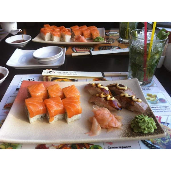 Ресторанный сервис бронирования столиков menu-rest.com - Интерьер ресторана "Цветение Сакуры"