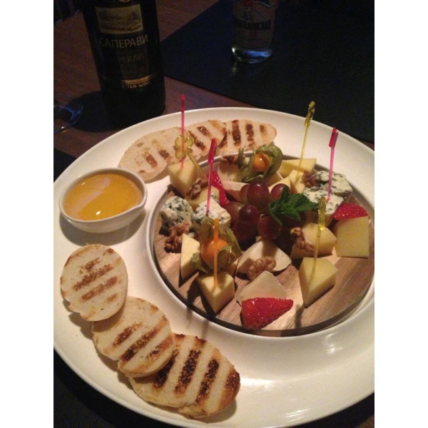 Ресторанный сервис бронирования столиков menu-rest.com - Интерьер ресторана "TOKYO BAY"