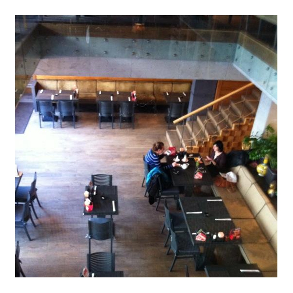 Ресторанный сервис бронирования столиков menu-rest.com - Интерьер ресторана "Якитория"