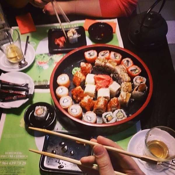 Ресторанный сервис бронирования столиков menu-rest.com - Интерьер ресторана "Maki Maki"