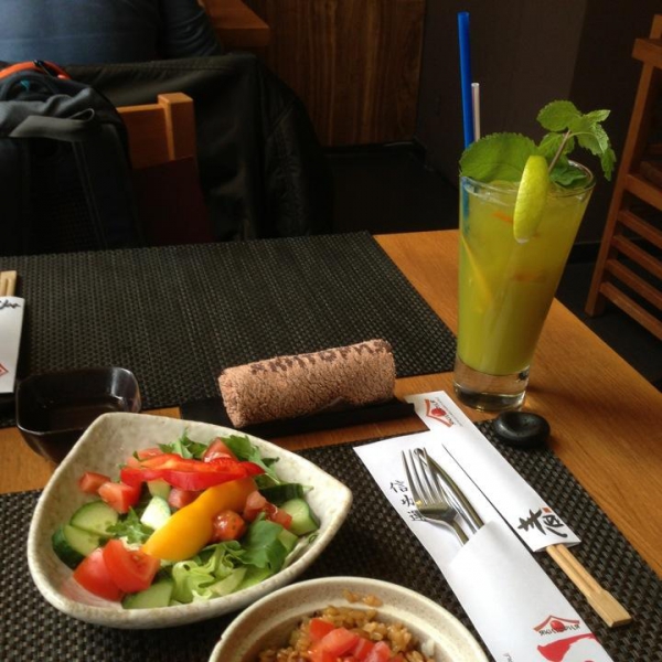 Ресторанный сервис бронирования столиков menu-rest.com - Интерьер ресторана "Якитория"