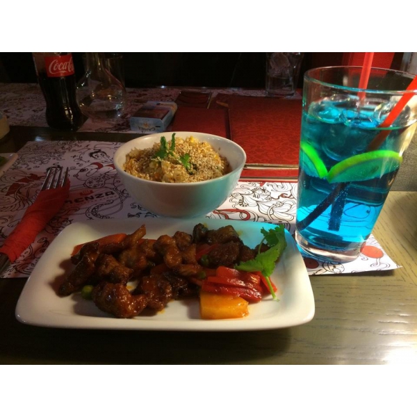 Ресторанный сервис бронирования столиков menu-rest.com - Интерьер ресторана "MENZA"