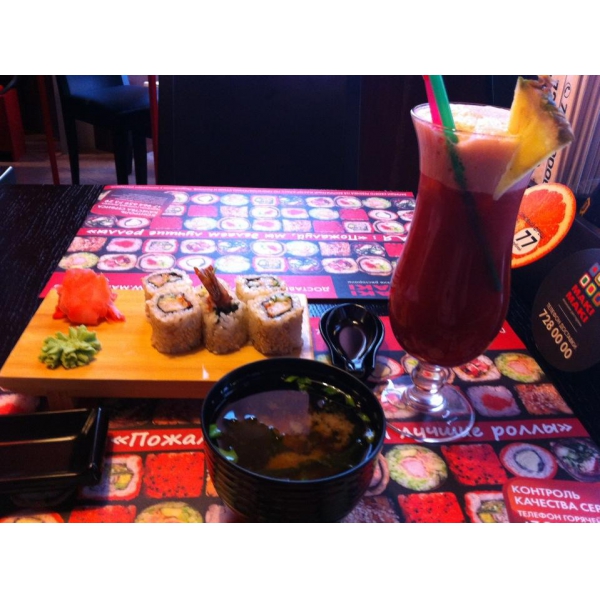 Ресторанный сервис бронирования столиков menu-rest.com - Интерьер ресторана "Maki Maki"