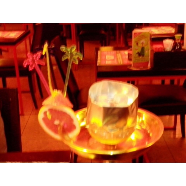 Ресторанный сервис бронирования столиков menu-rest.com - Интерьер ресторана "Maki Maki"