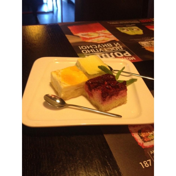 Ресторанный сервис бронирования столиков menu-rest.com - Интерьер ресторана "Maki Maki"