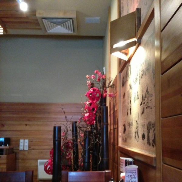 Ресторанный сервис бронирования столиков menu-rest.com - Интерьер ресторана "Якитория"