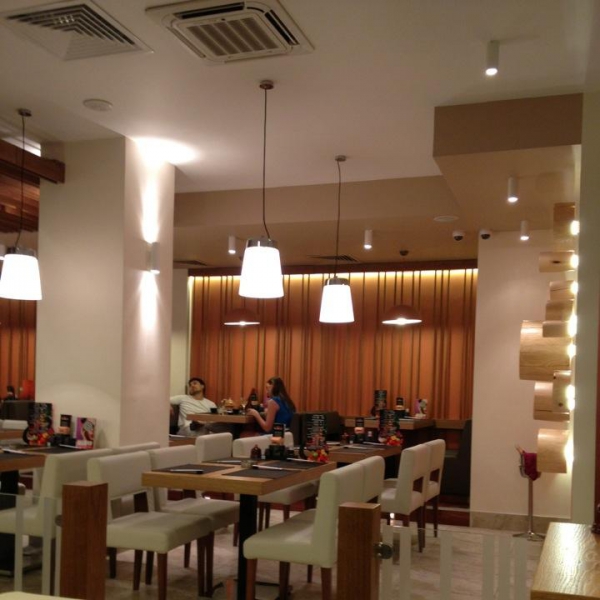 Ресторанный сервис бронирования столиков menu-rest.com - Интерьер ресторана "Якитория"