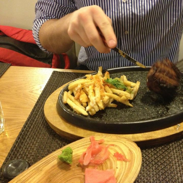 Ресторанный сервис бронирования столиков menu-rest.com - Интерьер ресторана "Якитория"