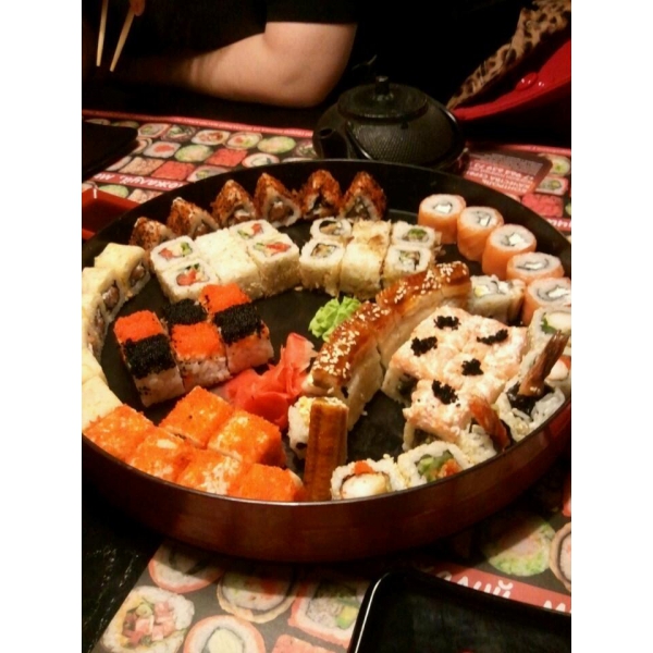 Ресторанный сервис бронирования столиков menu-rest.com - Интерьер ресторана "Maki Maki"